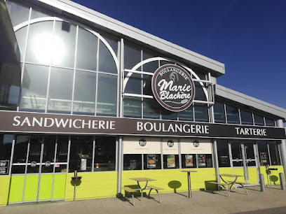 Pizza de Bakery Marie Blachere à Épagny-Metz-Tessy