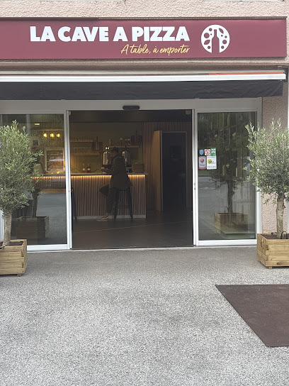 Pizza de La Cave à Pizza à Sévrier