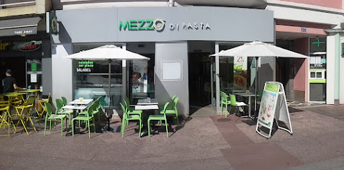 Pizza de Mezzo di Pasta à Annecy