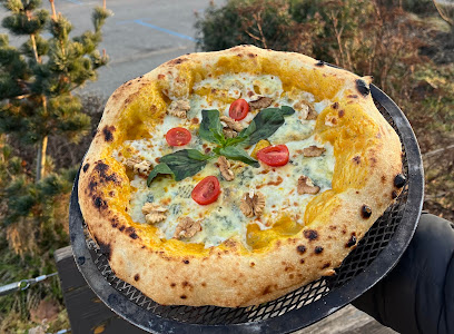 Pizza de Pizzeria des Alpes à Annecy