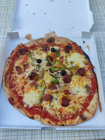 Pizza de Pizzeria Mondini à La Balme-de-Sillingy